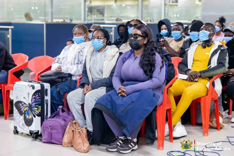 87-more-ghanaians-arrive-home-from-south-africa